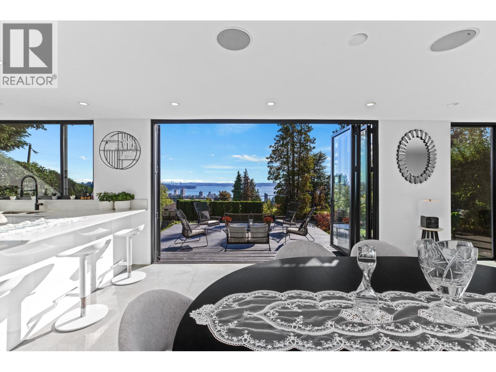 2234 Palmerston Avenue, West Vancouver, British Columbia  V7V 2V8 - Photo 8 - R3058074