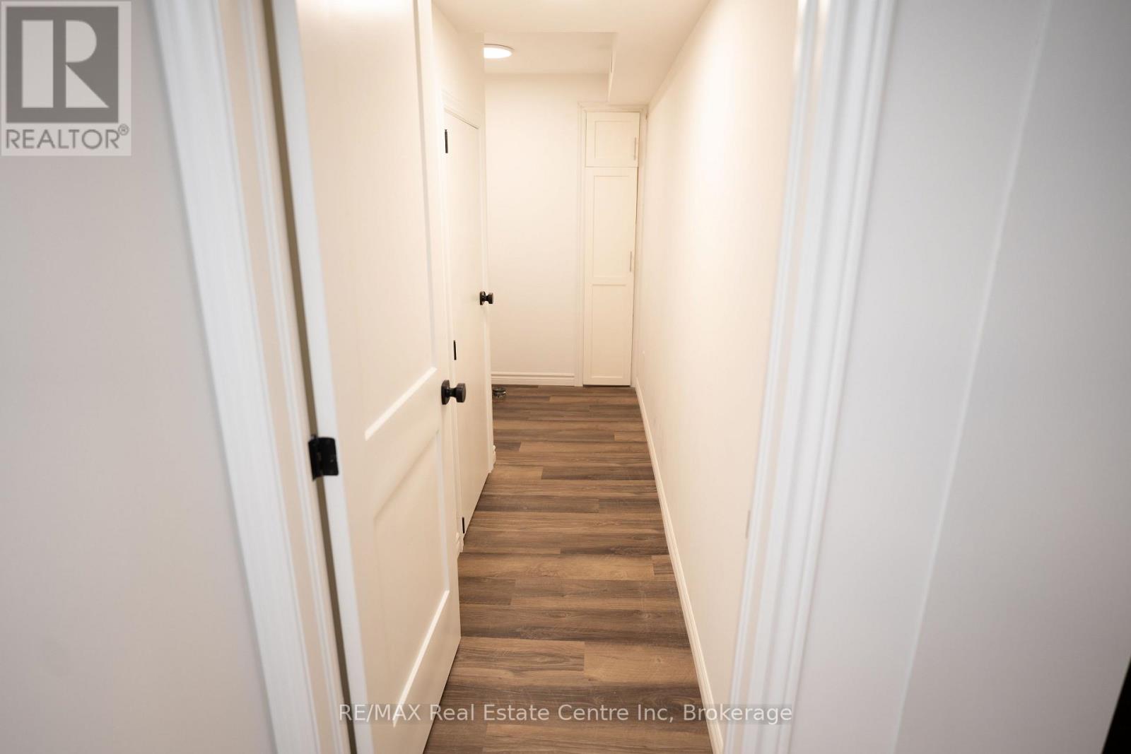 Lower - 22 Neeve Street, Guelph, Ontario  N1H 4B9 - Photo 12 - X12461216