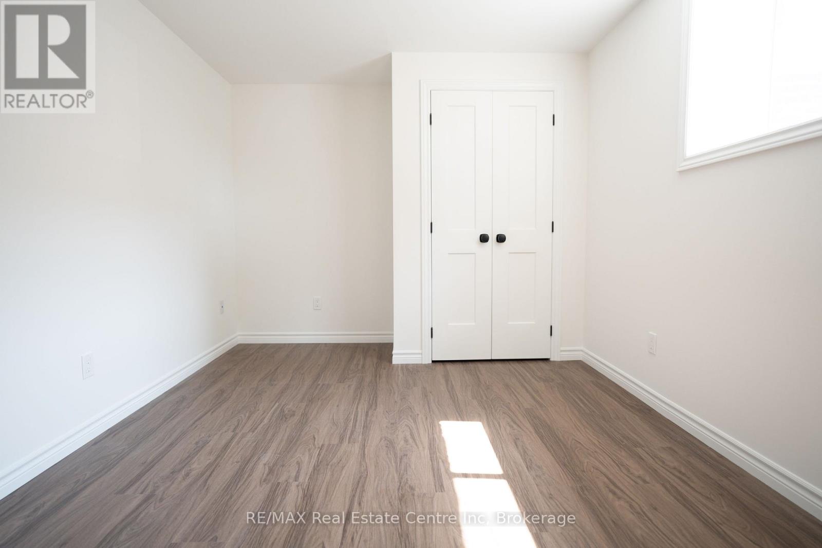 Lower - 22 Neeve Street, Guelph, Ontario  N1H 4B9 - Photo 27 - X12461216