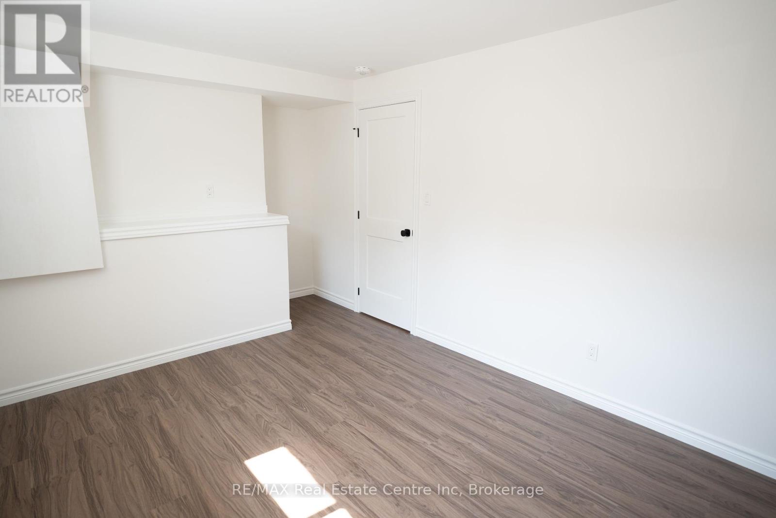 Lower - 22 Neeve Street, Guelph, Ontario  N1H 4B9 - Photo 29 - X12461216
