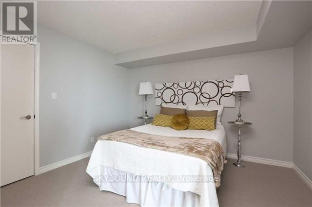 701 - 410 Queens Quay W, Toronto, Ontario  M5V 3T1 - Photo 11 - C12461092