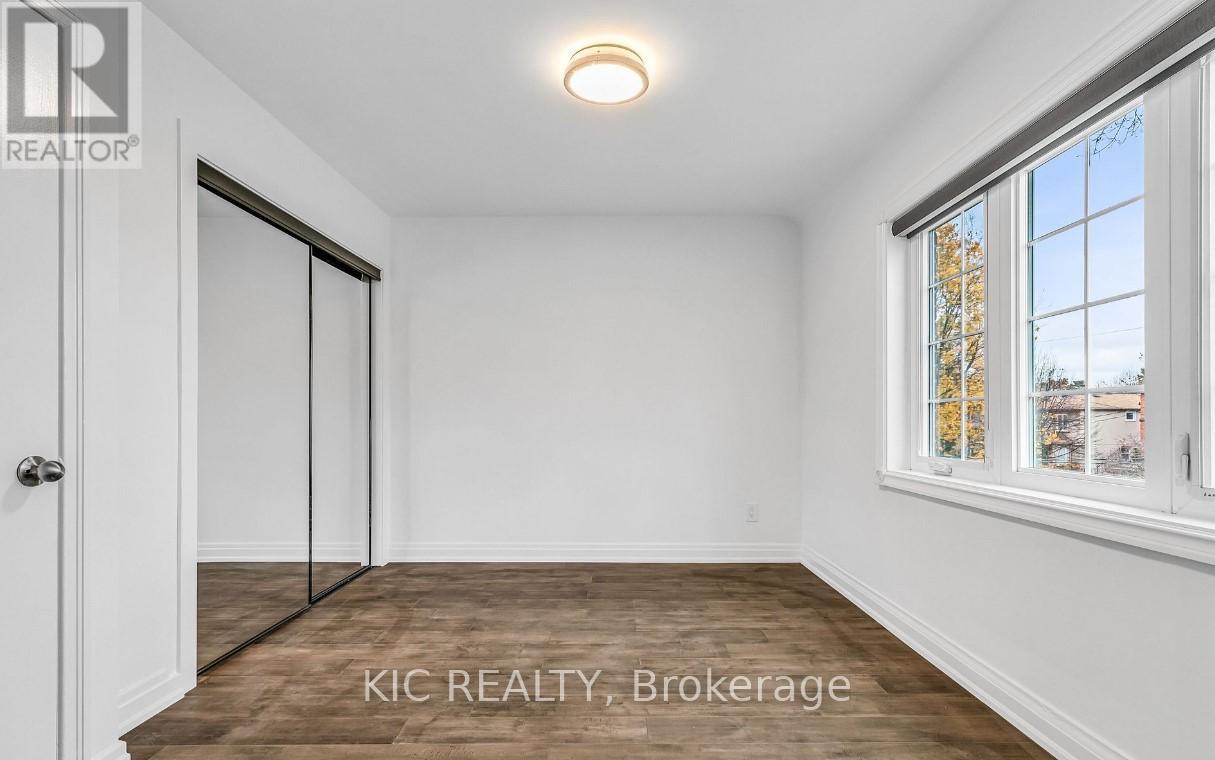 354 Laird Drive, Toronto, Ontario  M4G 3X9 - Photo 20 - C12461114