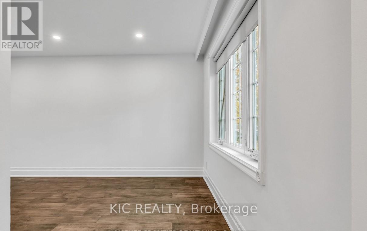 354 Laird Drive, Toronto, Ontario  M4G 3X9 - Photo 21 - C12461114