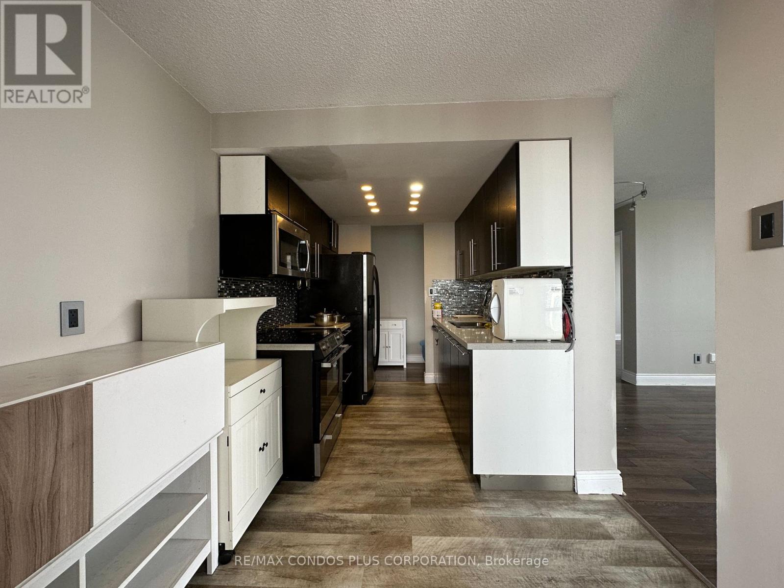 Ph205 - 5785 Yonge Street, Toronto, Ontario  M2M 4J2 - Photo 5 - C12461124