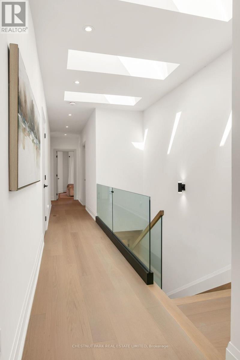 1031 Spadina Road, Toronto, Ontario  M5N 2M7 - Photo 27 - C12461151