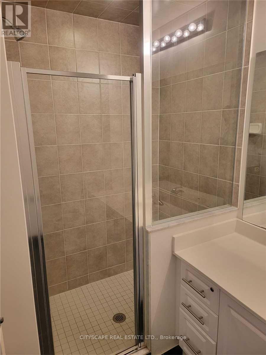 1107 - 135 Wynford Drive, Toronto, Ontario  M3C 1K1 - Photo 8 - C12461152