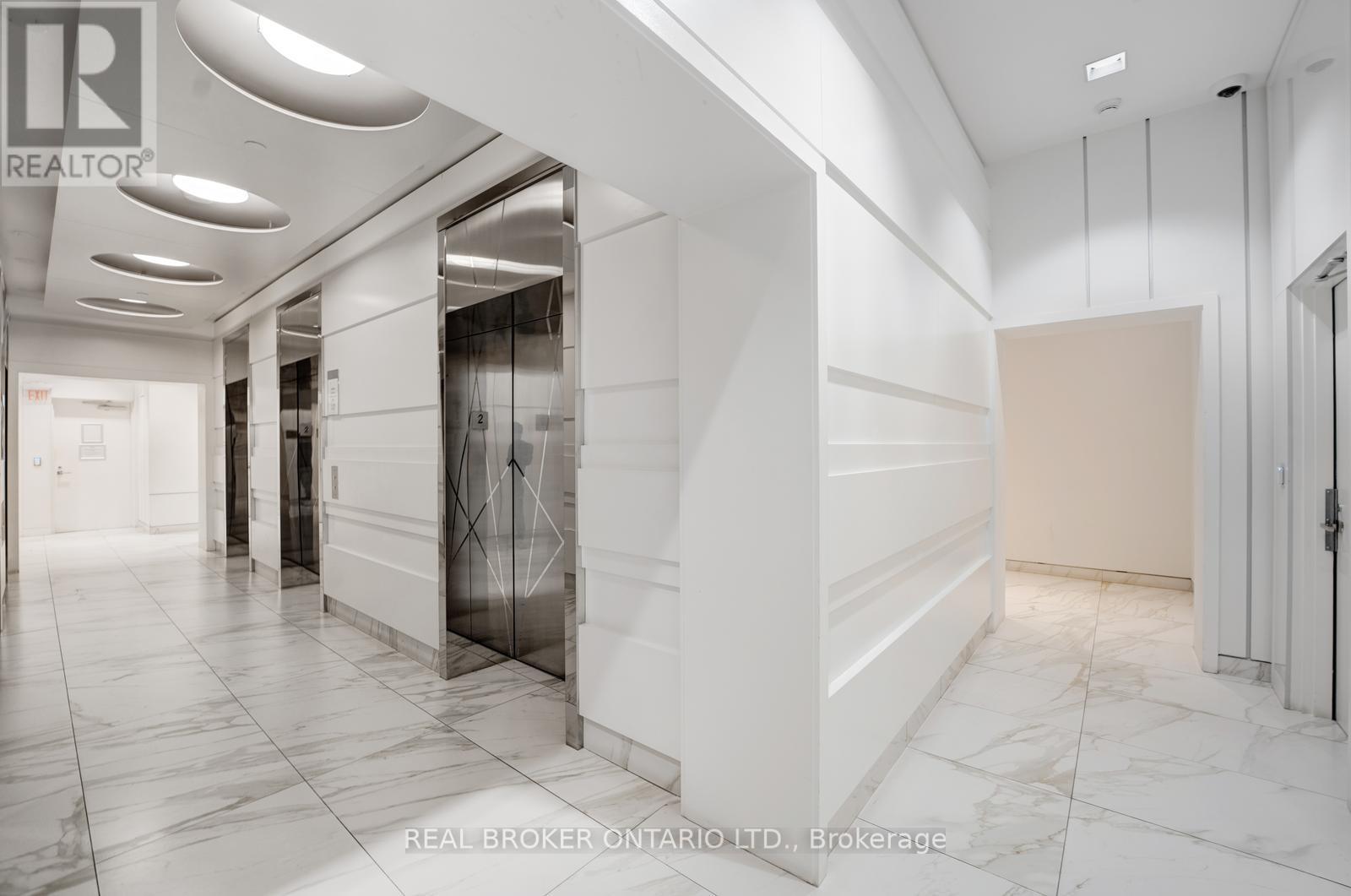 1806 - 14 York Street, Toronto, Ontario  M5J 0B1 - Photo 42 - C12461188