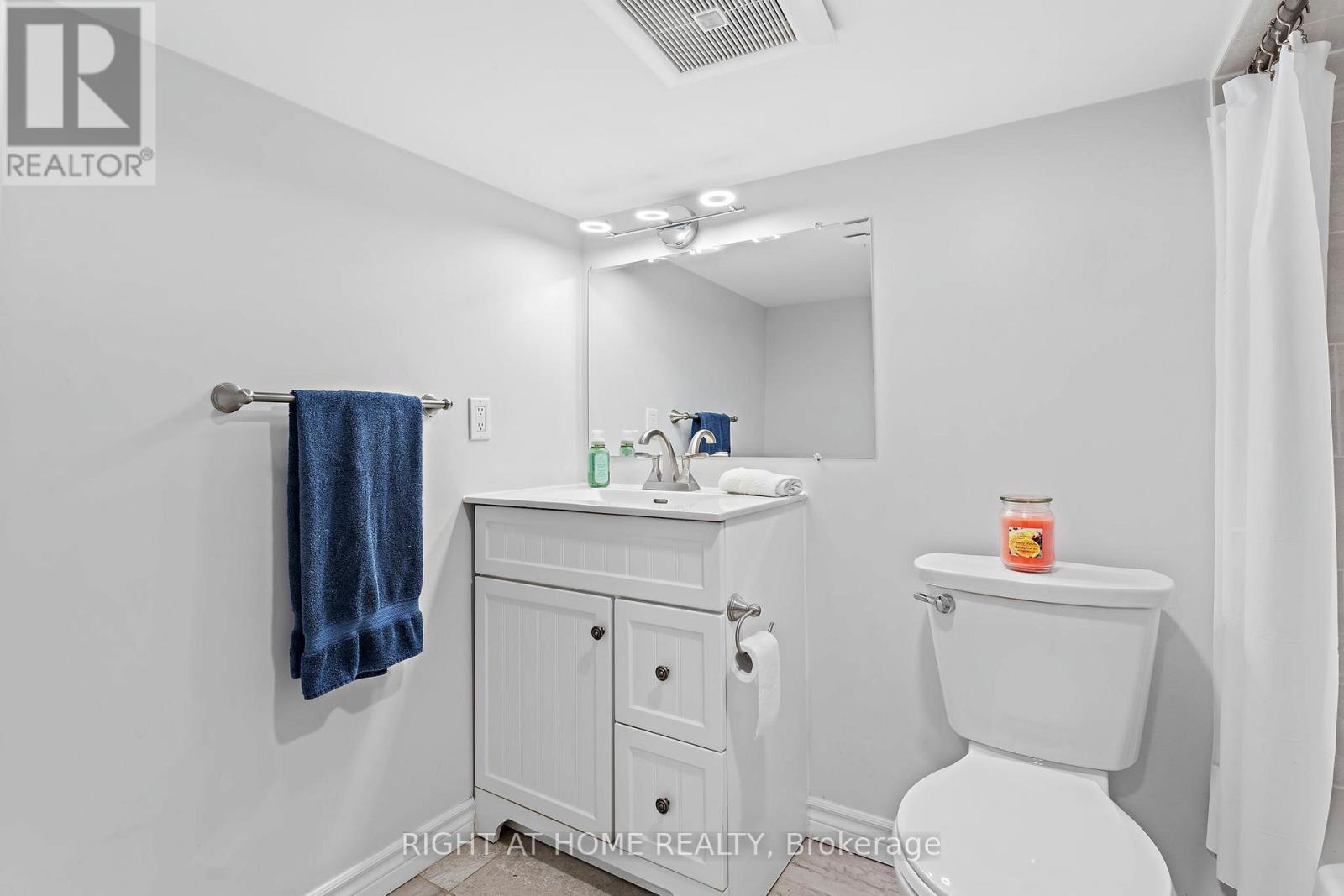 50 Argyle Street, Toronto, Ontario  M6J 1N6 - Photo 31 - C12461193
