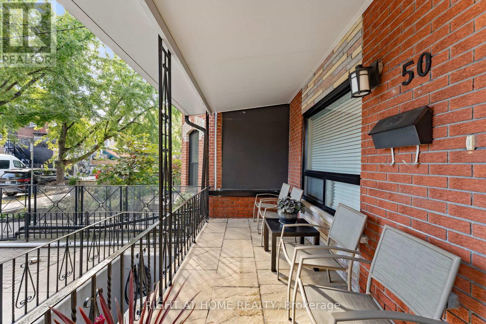 50 Argyle Street, Toronto, Ontario  M6J 1N6 - Photo 4 - C12461193