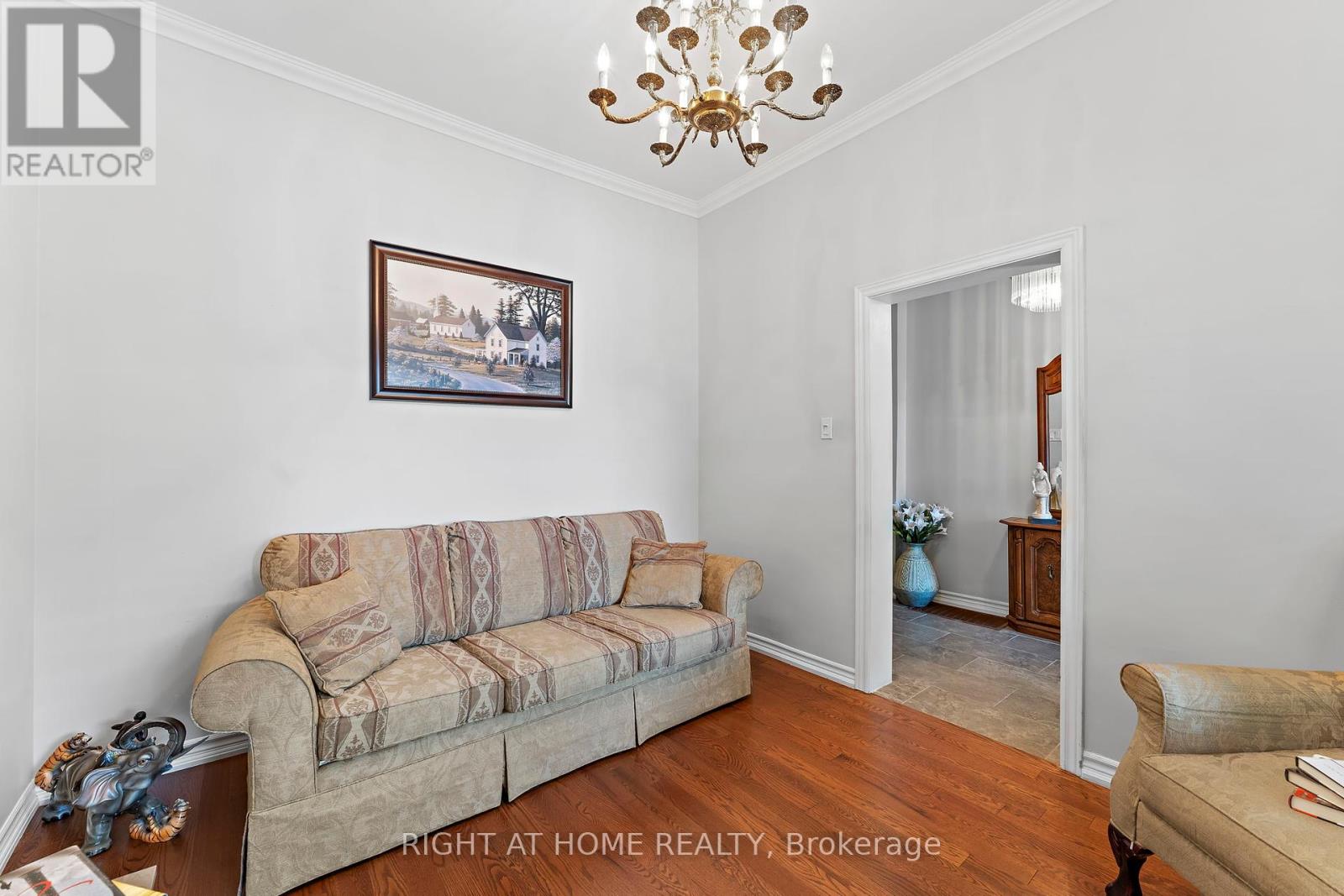 50 Argyle Street, Toronto, Ontario  M6J 1N6 - Photo 9 - C12461193