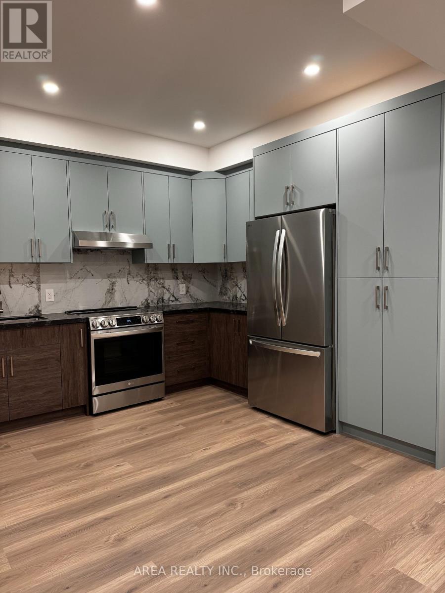 UPPER - 501 NORTHCLIFFE BOULEVARD, Toronto, Ontario