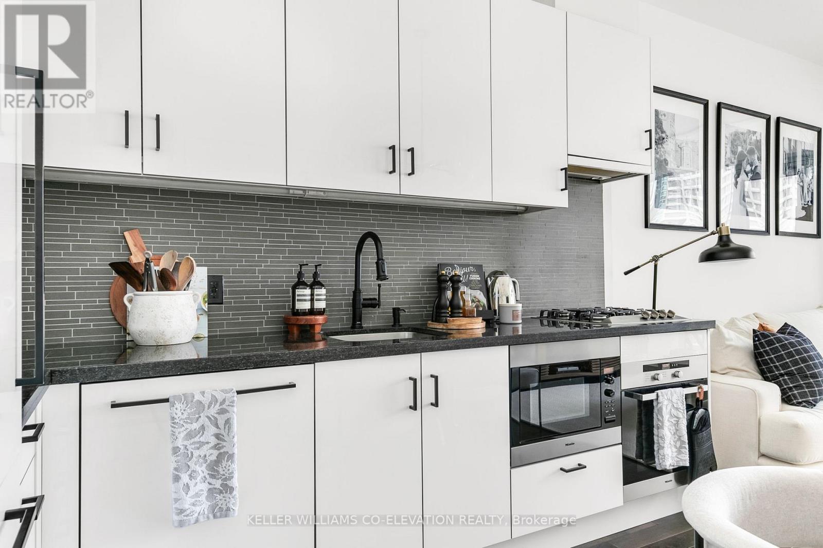 835 - 39 Queens Quay E, Toronto, Ontario  M5E 0A5 - Photo 18 - C12461208