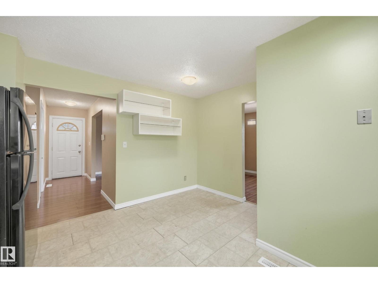 14231 24 St Nw, Edmonton, Alberta  T5Y 1G2 - Photo 10 - E4462021