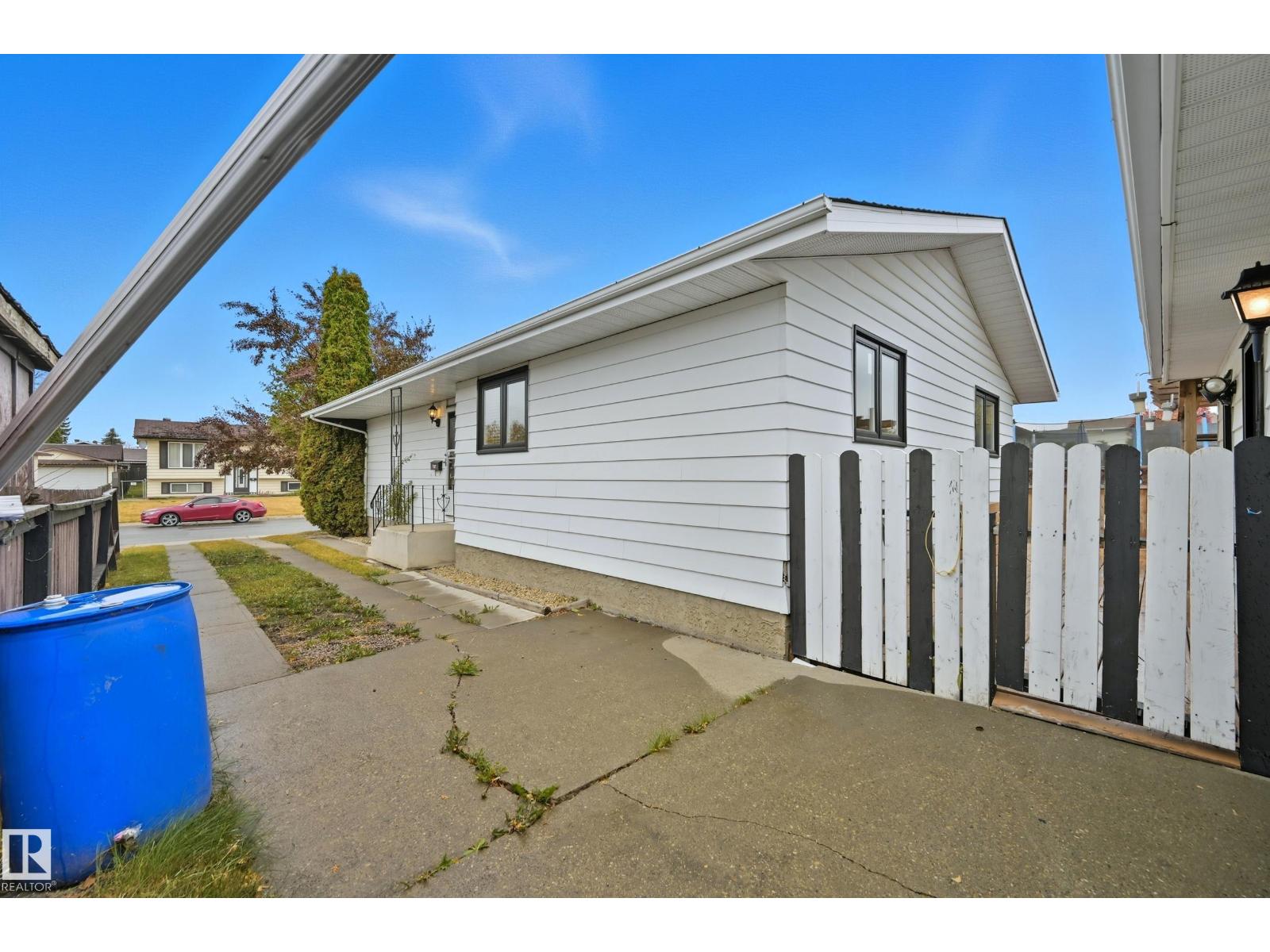 14231 24 St Nw, Edmonton, Alberta  T5Y 1G2 - Photo 34 - E4462021