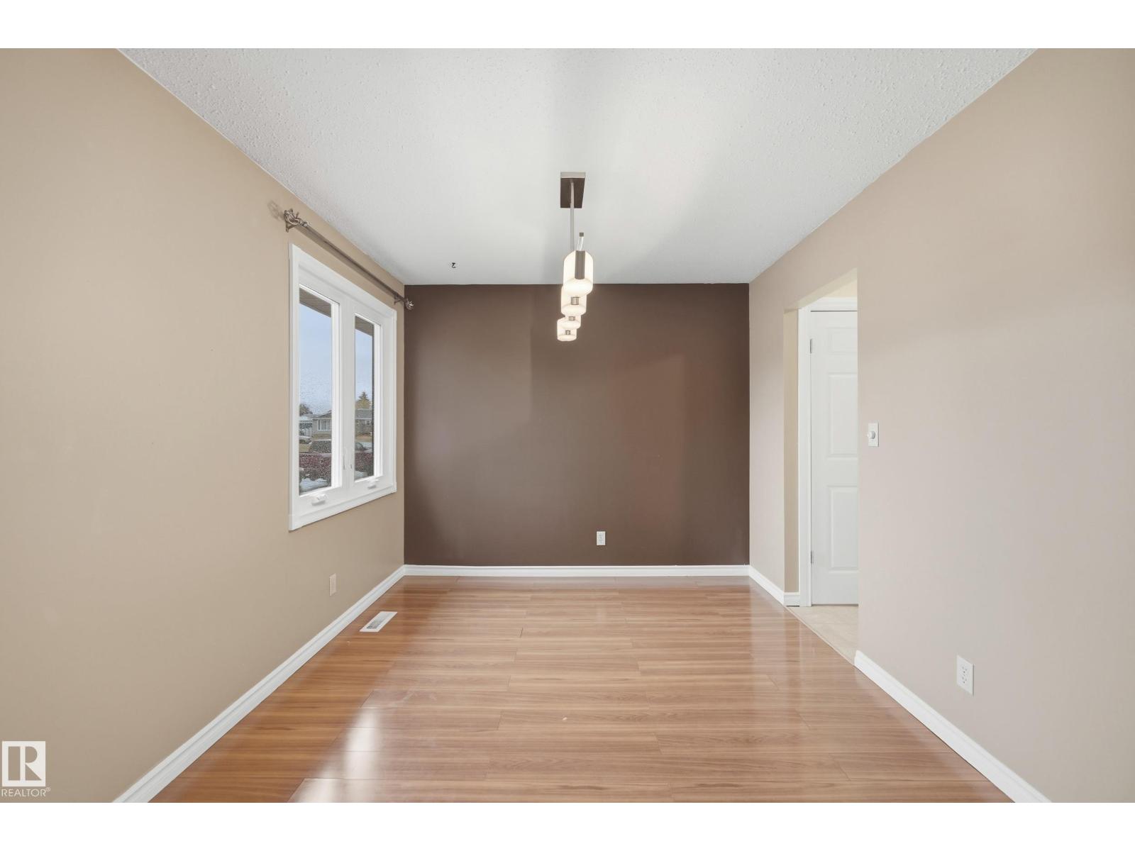 14231 24 St Nw, Edmonton, Alberta  T5Y 1G2 - Photo 6 - E4462021