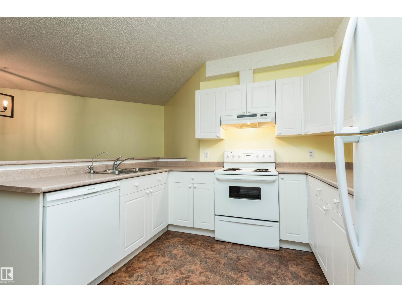 #104 9120 156 St Nw, Edmonton, Alberta  T5R 1Y8 - Photo 9 - E4462022