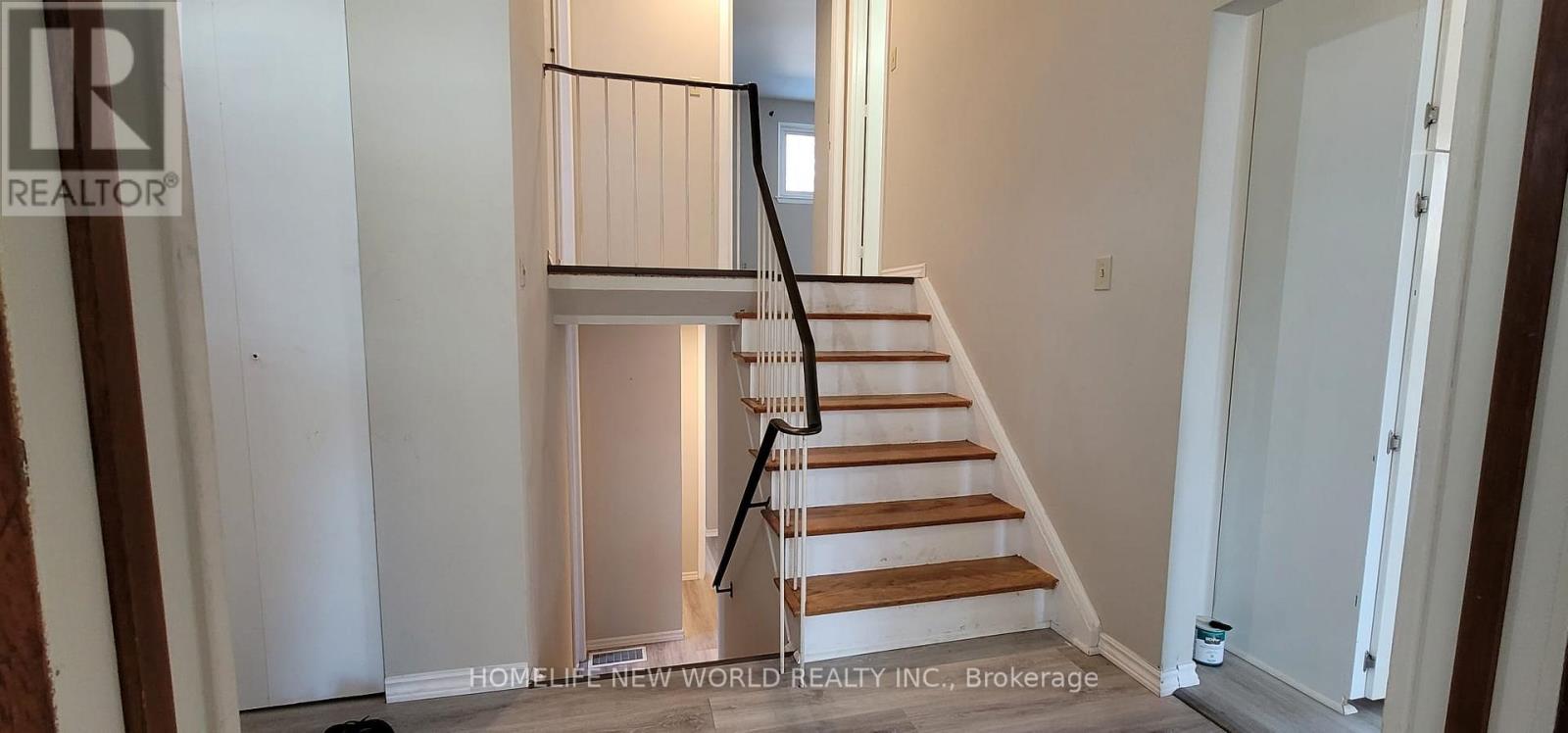 832 Reytan Boulevard, Pickering, Ontario  L1W 1Y5 - Photo 7 - E12461072