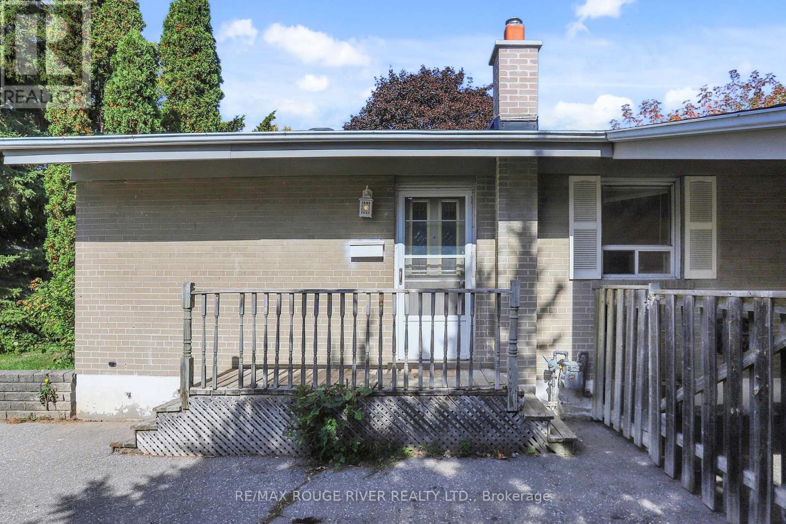 37 Hiley Avenue, Ajax, Ontario  L1S 6H4 - Photo 2 - E12461120