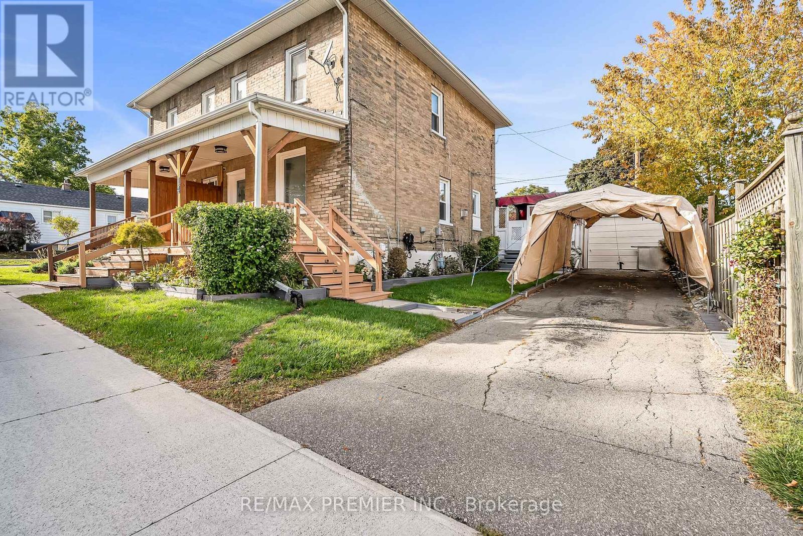 14 Liberty Place, Clarington, Ontario  L1C 1W6 - Photo 3 - E12461153