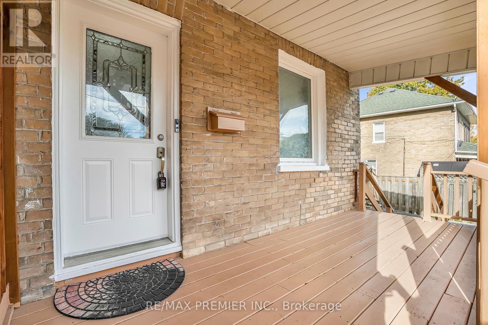 14 Liberty Place, Clarington, Ontario  L1C 1W6 - Photo 4 - E12461153