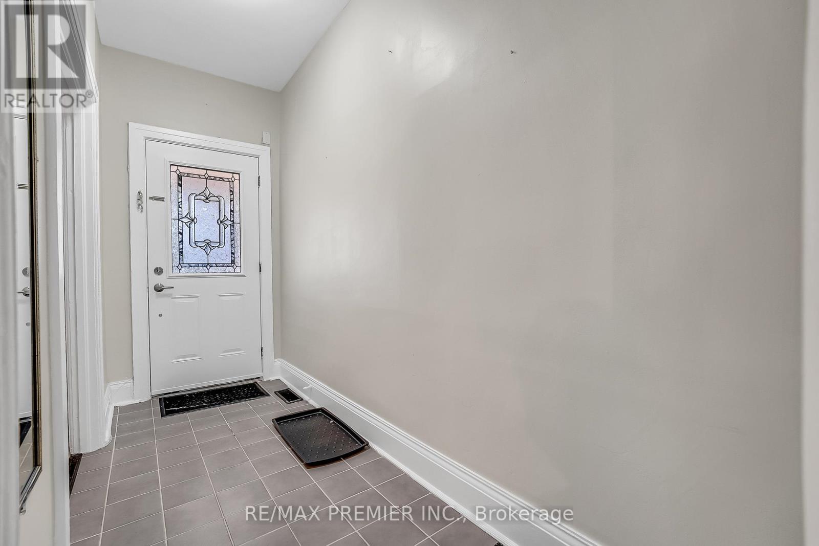 14 Liberty Place, Clarington, Ontario  L1C 1W6 - Photo 5 - E12461153
