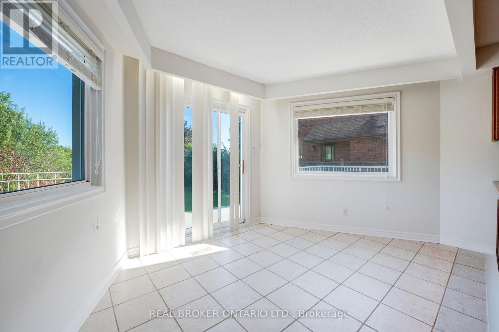87a Hill Crescent, Toronto, Ontario  M1M 1J3 - Photo 12 - E12461166