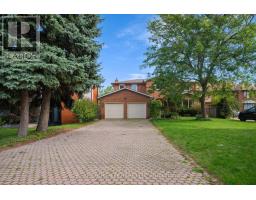 87A HILL CRESCENT, Toronto, Ontario