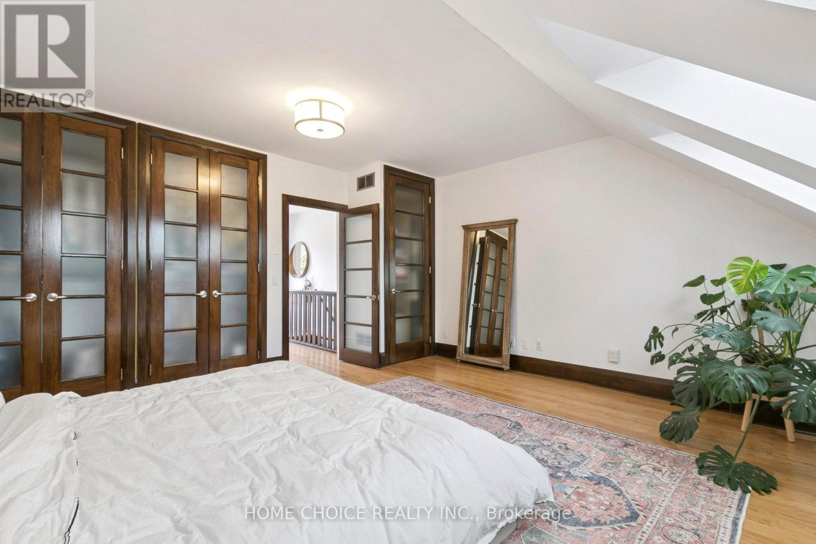 283 Ashdale Avenue, Toronto, Ontario  M4L 2Z1 - Photo 11 - E12461205