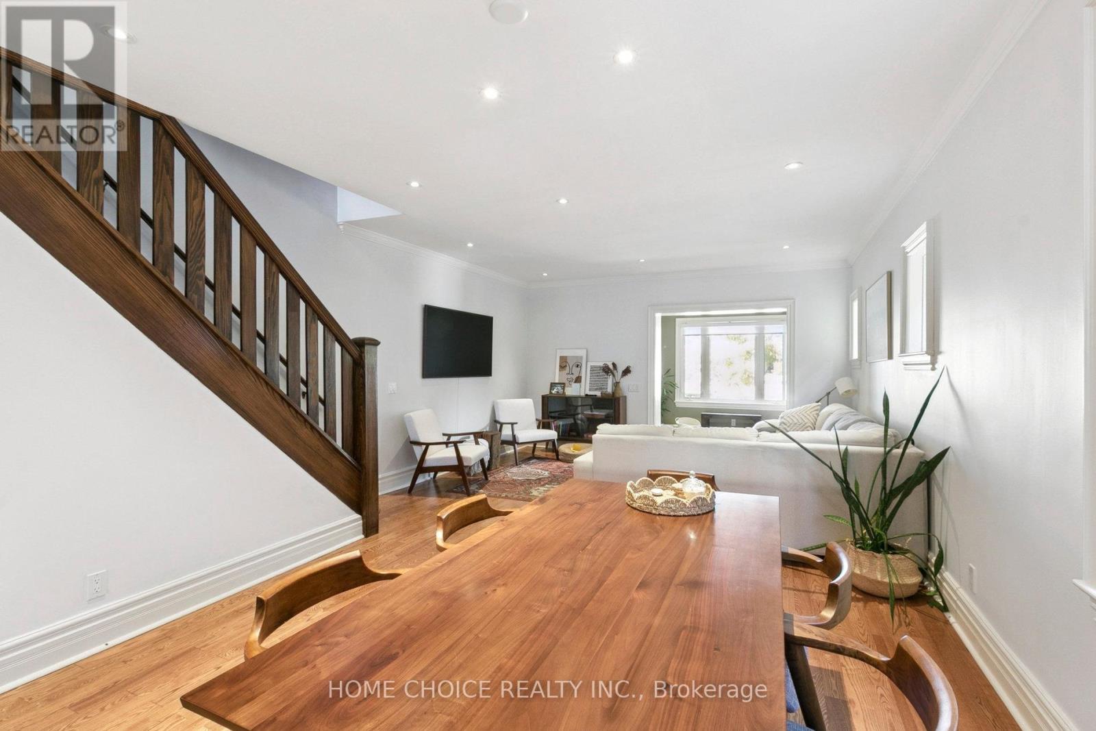 283 Ashdale Avenue, Toronto, Ontario  M4L 2Z1 - Photo 5 - E12461205