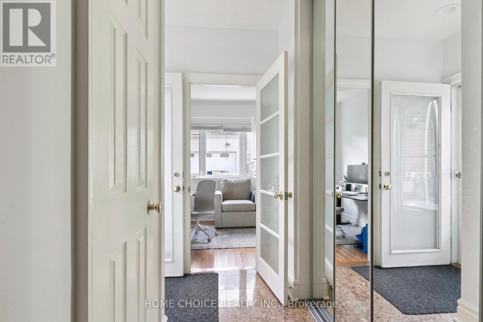 283 Ashdale Avenue, Toronto, Ontario  M4L 2Z1 - Photo 9 - E12461205