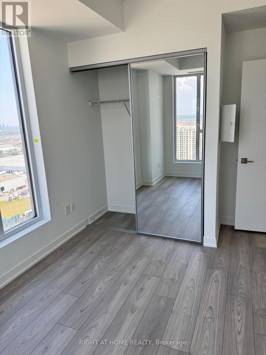 2305 - 474 Caldari Road, Vaughan, Ontario  L4K 0R5 - Photo 14 - N12461066