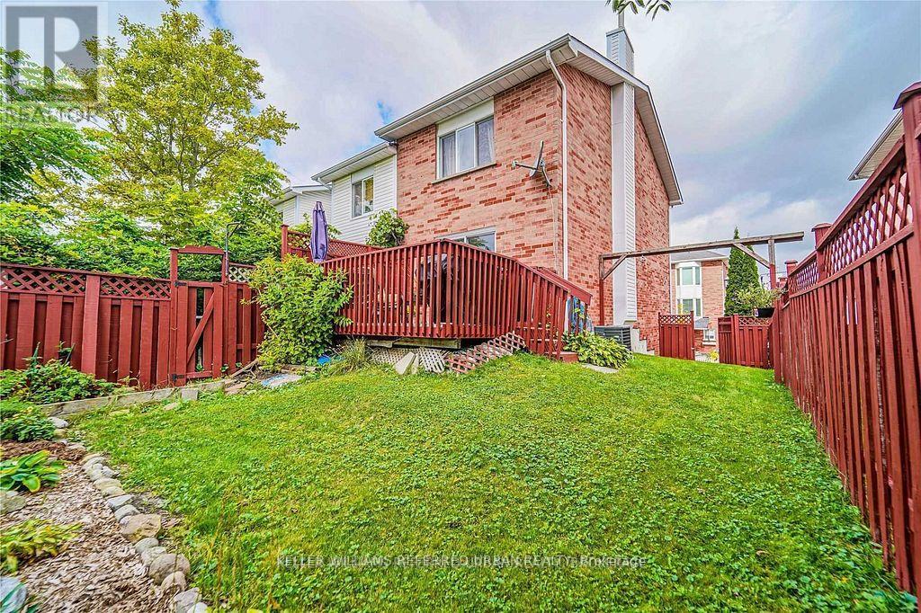 75 William Curtis Circle, Newmarket, Ontario  L3Y 8L7 - Photo 16 - N12461079