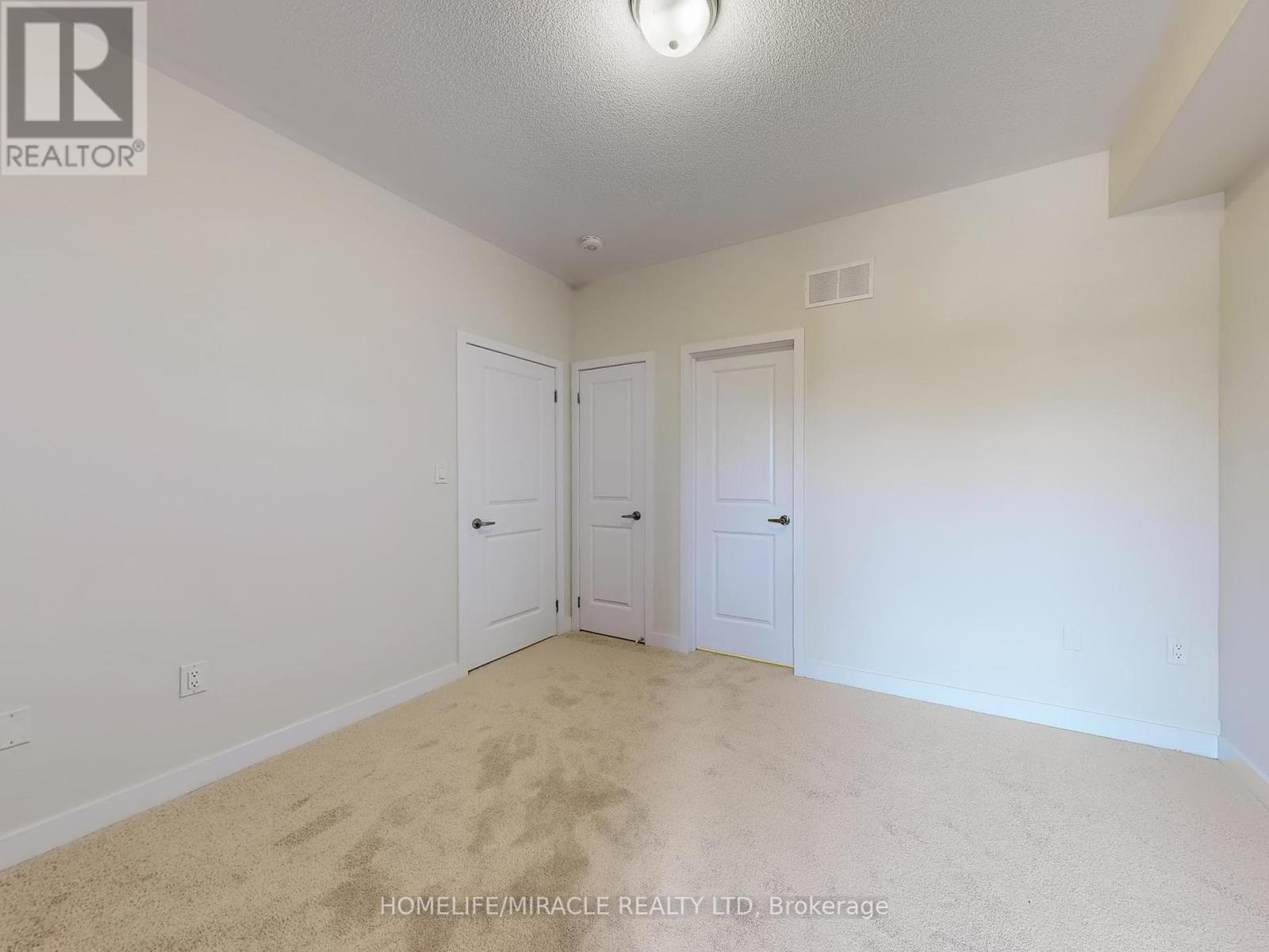 41 Kintall Way, Vaughan, Ontario  L4L 0M6 - Photo 16 - N12461098