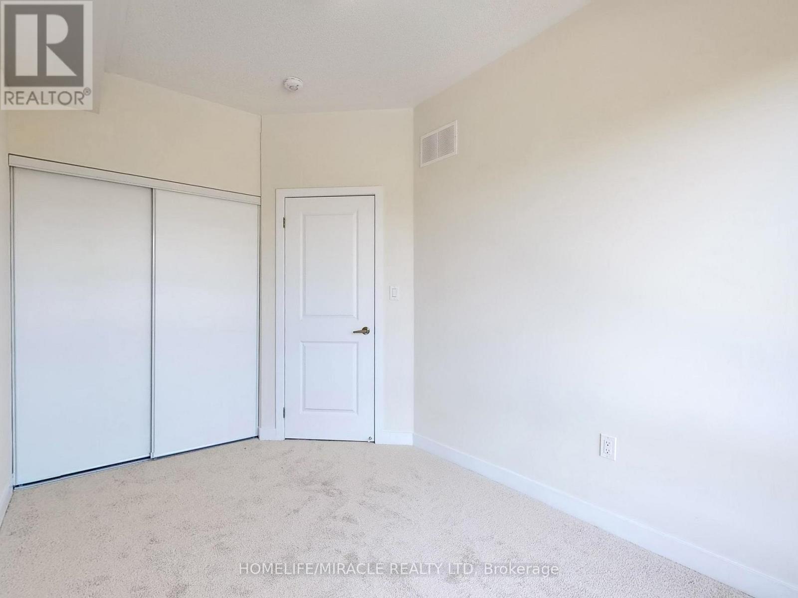 41 Kintall Way, Vaughan, Ontario  L4L 0M6 - Photo 25 - N12461098