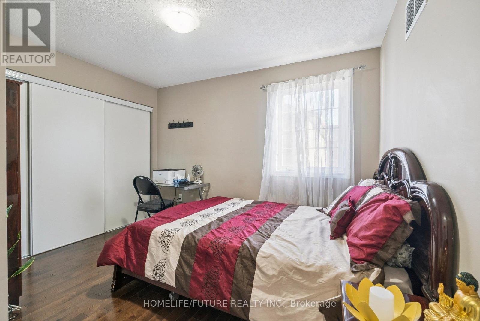 2048 Mcneil Street, Innisfil, Ontario  L9S 4B7 - Photo 20 - N12461118