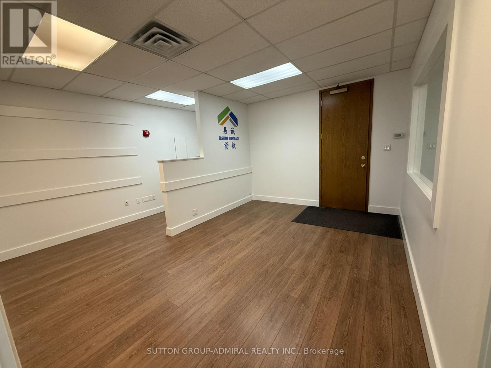 306 - 15 Wertheim Court, Richmond Hill, Ontario  L4B 3H7 - Photo 11 - N12461162