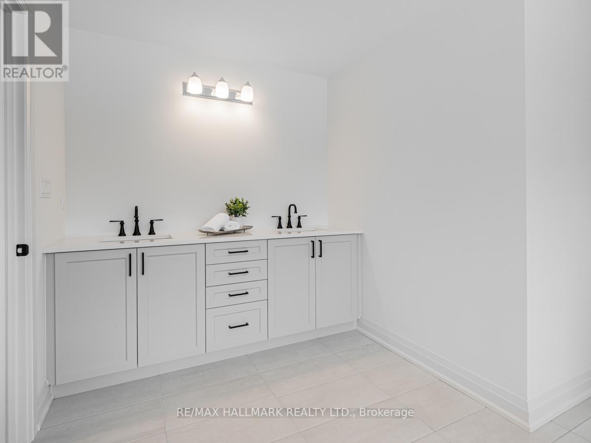 23 Hummingbird Grove, Adjala-Tosorontio, Ontario  L0G 1W0 - Photo 32 - N12461180