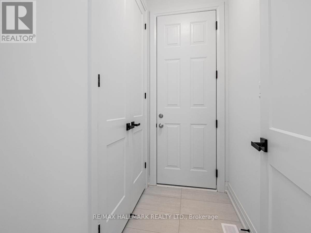 23 Hummingbird Grove, Adjala-Tosorontio, Ontario  L0G 1W0 - Photo 44 - N12461180