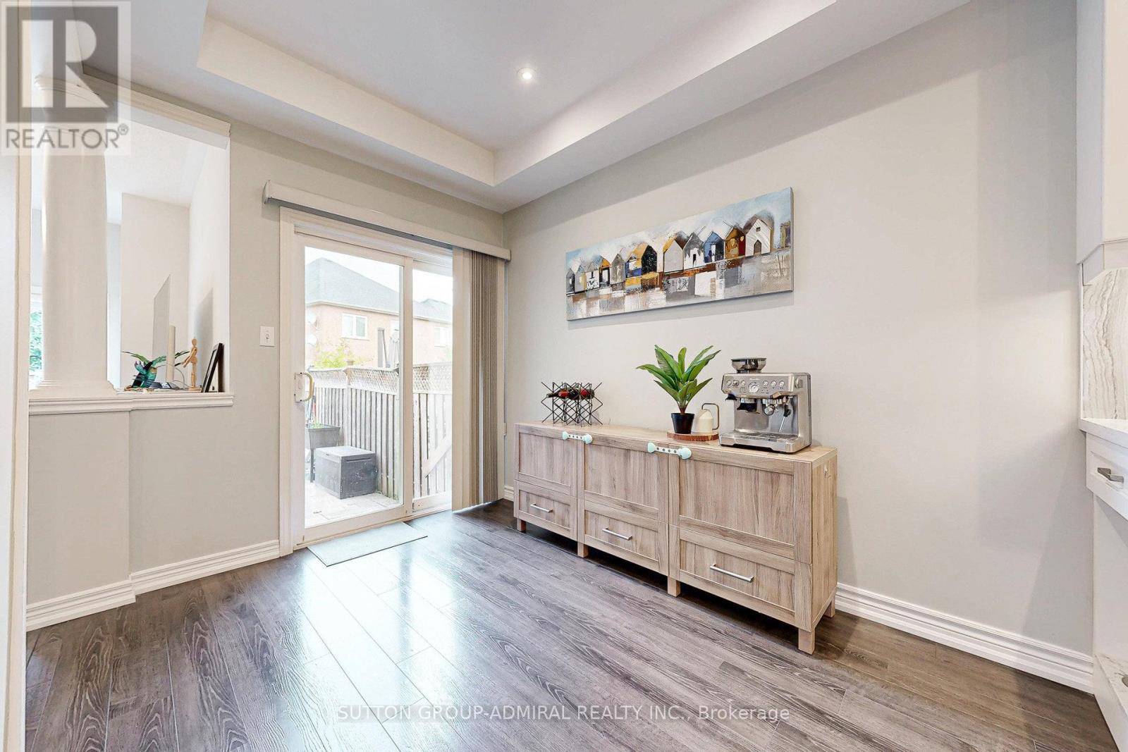 86 Autumn Hill Boulevard, Vaughan, Ontario  L4J 8Z1 - Photo 16 - N12461209