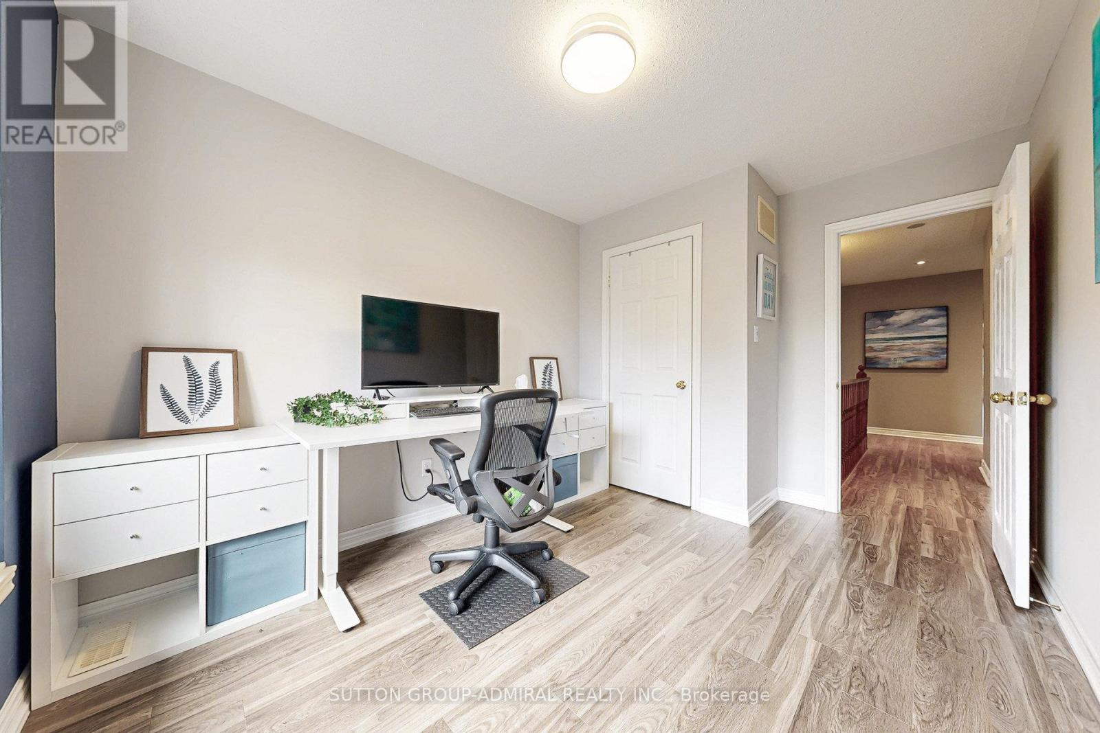 86 Autumn Hill Boulevard, Vaughan, Ontario  L4J 8Z1 - Photo 21 - N12461209