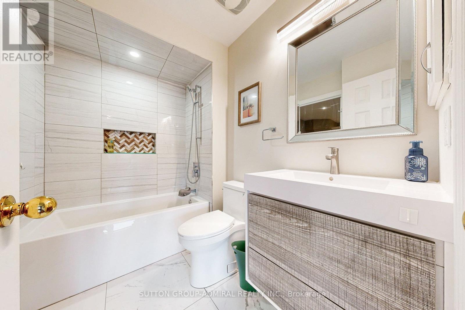 86 Autumn Hill Boulevard, Vaughan, Ontario  L4J 8Z1 - Photo 24 - N12461209