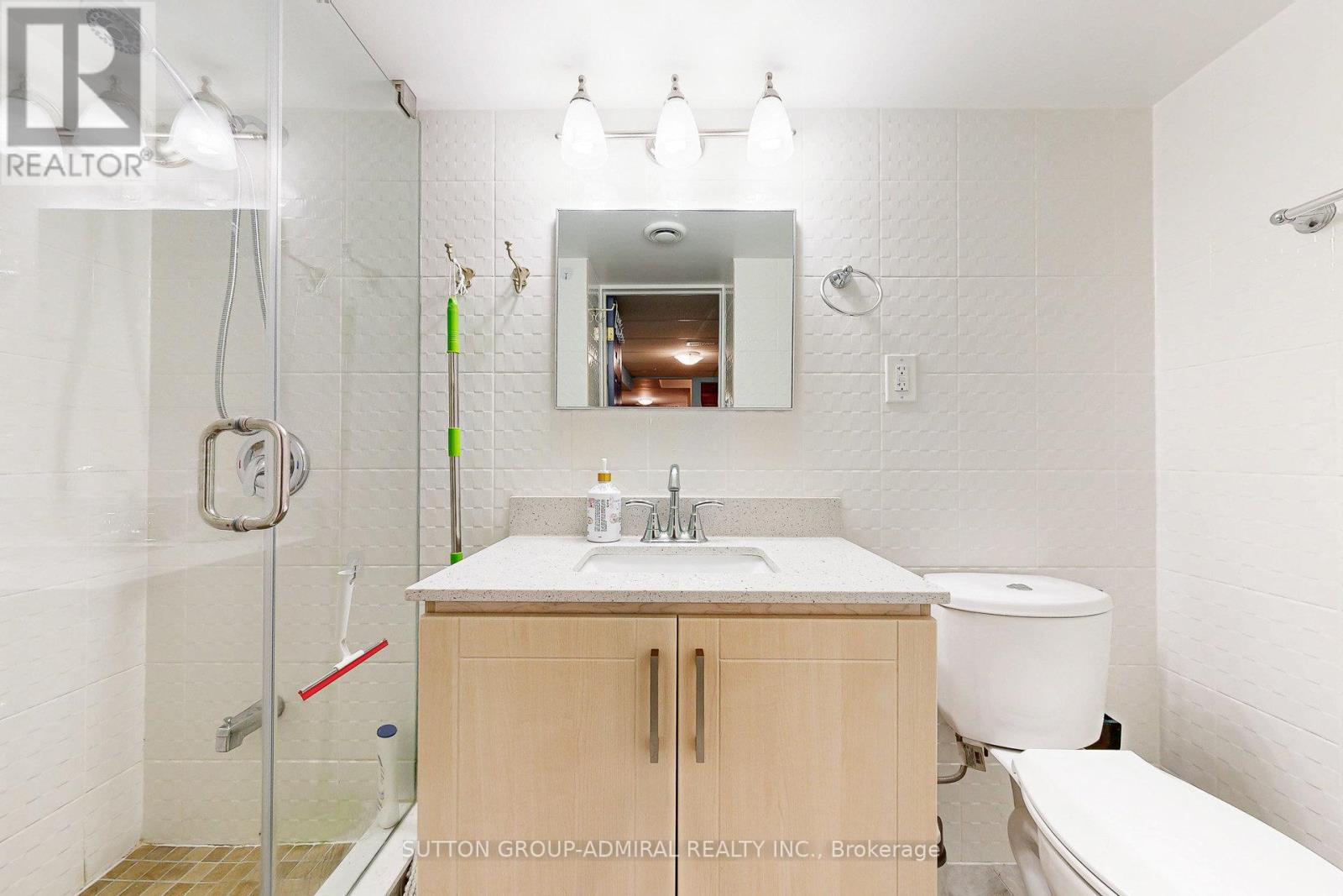 86 Autumn Hill Boulevard, Vaughan, Ontario  L4J 8Z1 - Photo 36 - N12461209