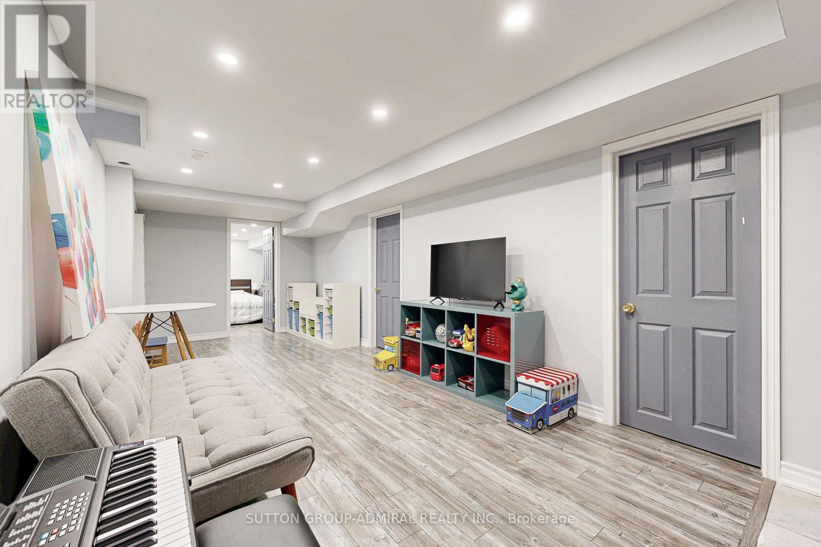 86 Autumn Hill Boulevard, Vaughan, Ontario  L4J 8Z1 - Photo 39 - N12461209