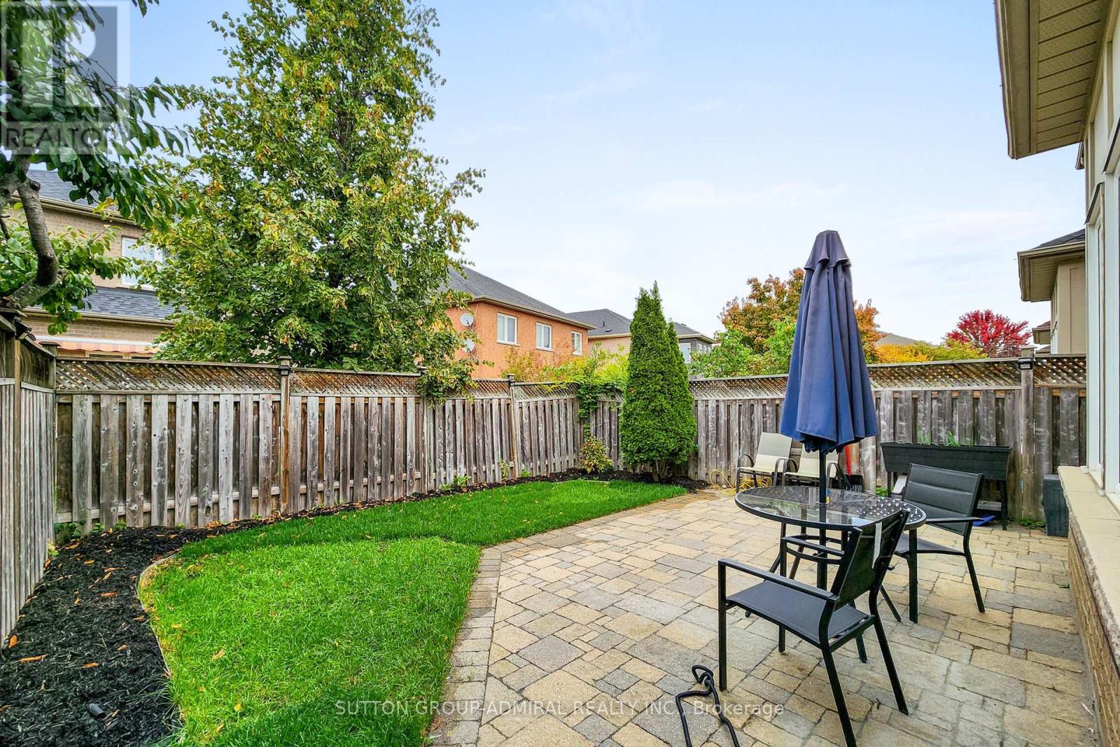 86 Autumn Hill Boulevard, Vaughan, Ontario  L4J 8Z1 - Photo 43 - N12461209
