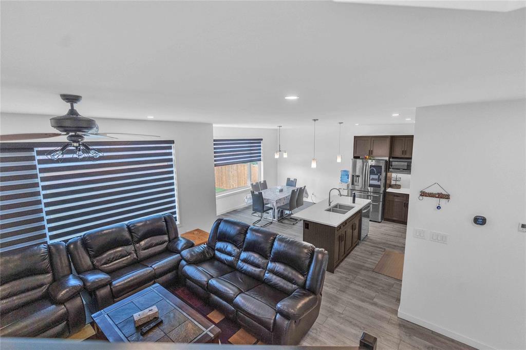 22 Blossom Way, West St Paul, Manitoba  R4A 0C9 - Photo 21 - 202526379