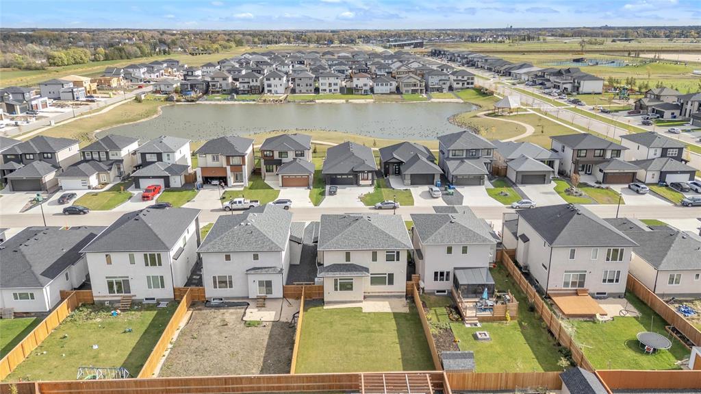 22 Blossom Way, West St Paul, Manitoba  R4A 0C9 - Photo 3 - 202526379