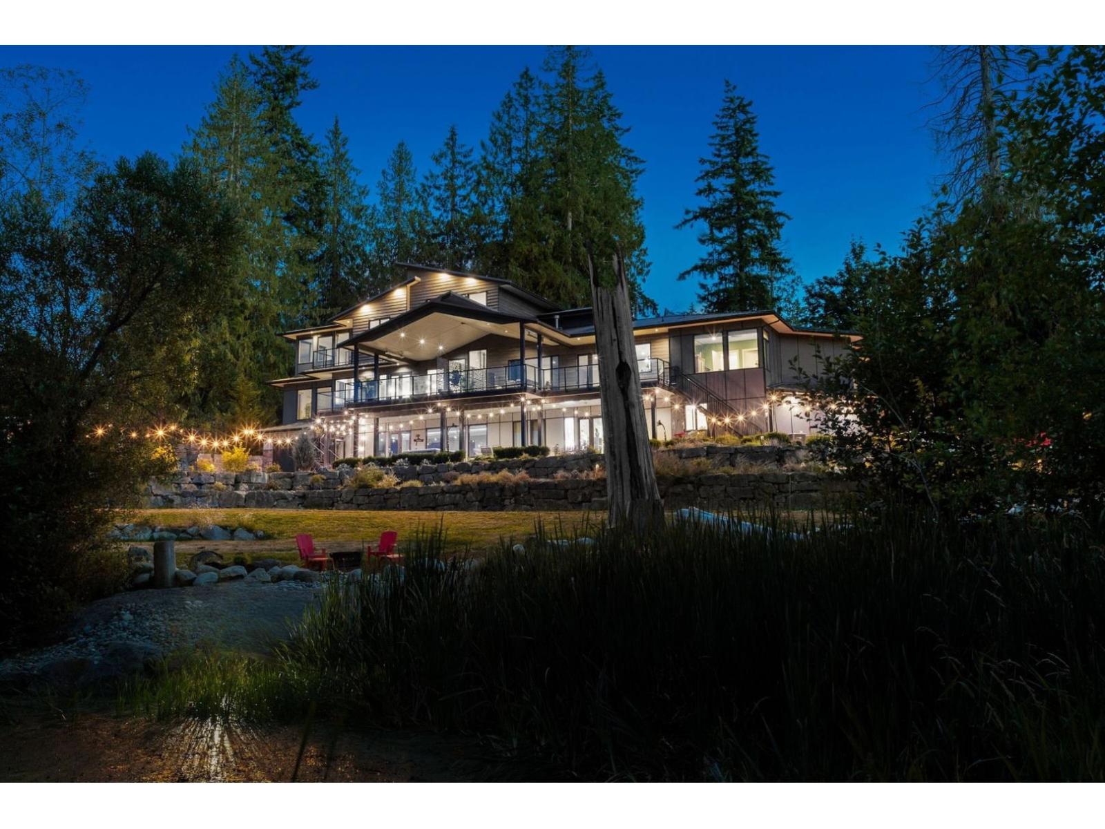 205 210 Street, Langley, British Columbia  V2Z 2G6 - Photo 1 - R3058081
