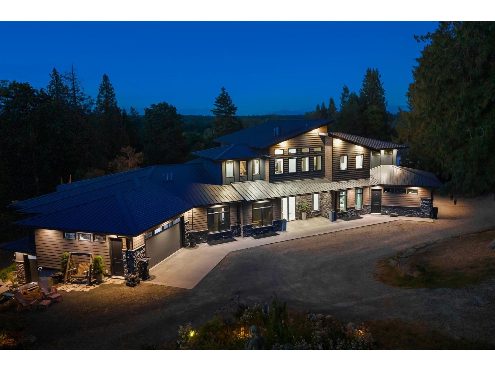 205 210 Street, Langley, British Columbia  V2Z 2G6 - Photo 2 - R3058081