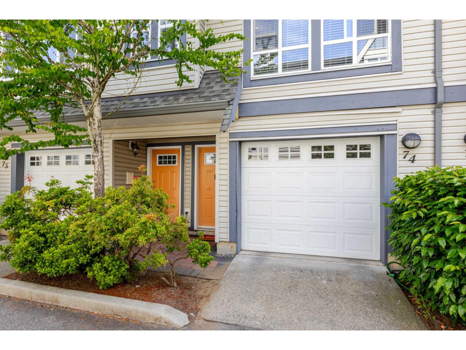 74 16388 85 Ave Avenue, Surrey, British Columbia  V4N 5G2 - Photo 2 - R3057132