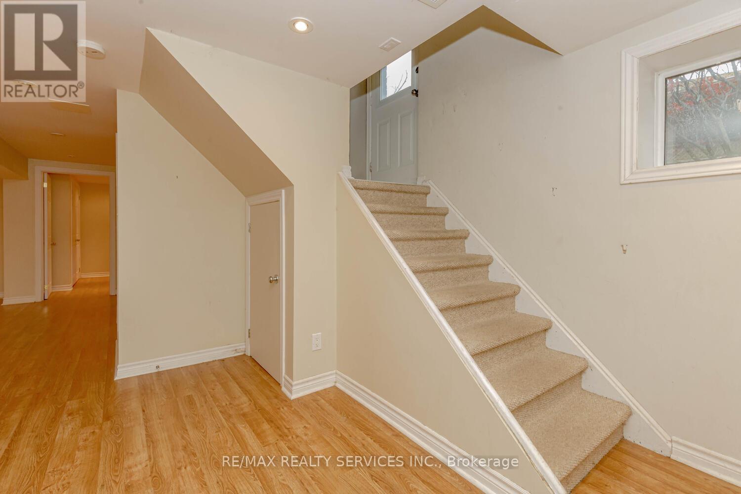 1259 Twin Oaks Dell Drive, Mississauga, Ontario  L5H 3J7 - Photo 27 - W12461063